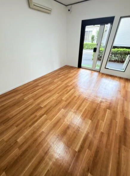 武蔵小金井の事務所仕様店舗物件の内装