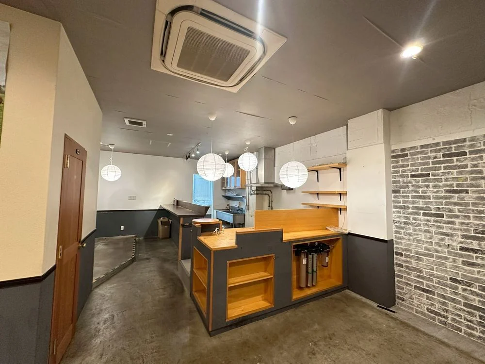 田園調布のバル居抜きの内装