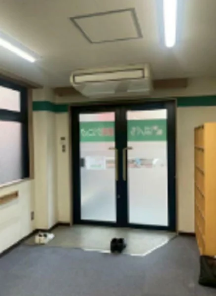 一橋学園の事務所仕様物件の内装