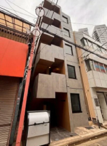 中野のスケルトン店舗物件の外観