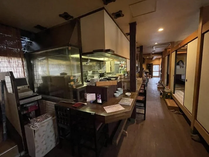 居酒屋の居抜き物件の内装