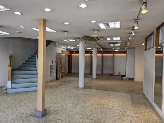 貸店舗(事務所仕様)の内装