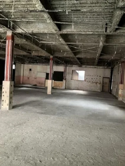 貸店舗(スケルトン)の内装