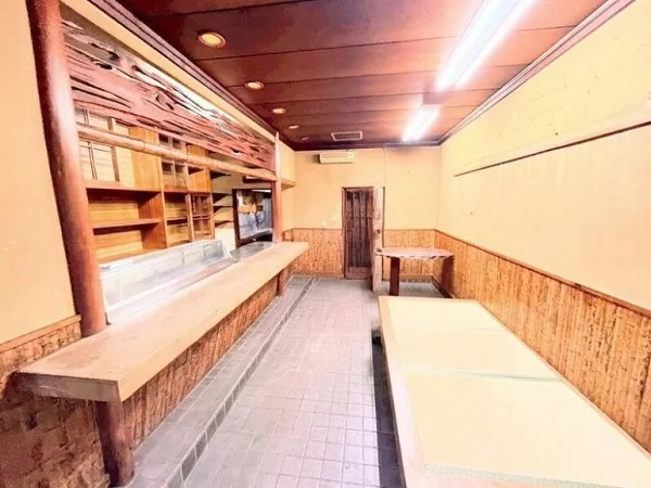 所沢の居酒屋居抜きの内装