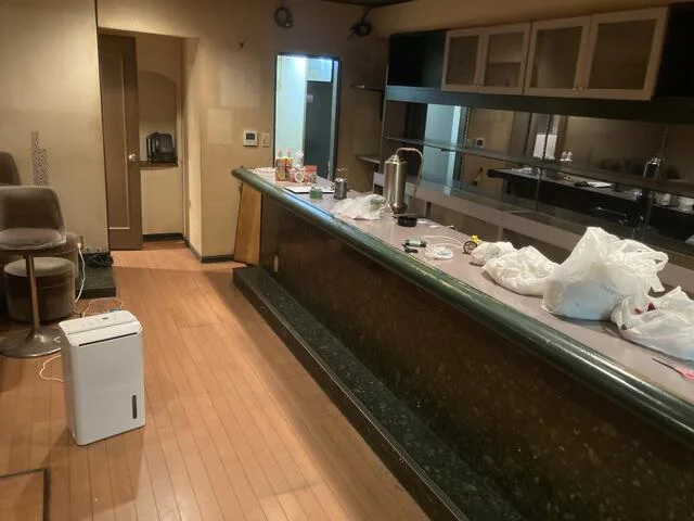 スナック・パブの居抜き物件の内装