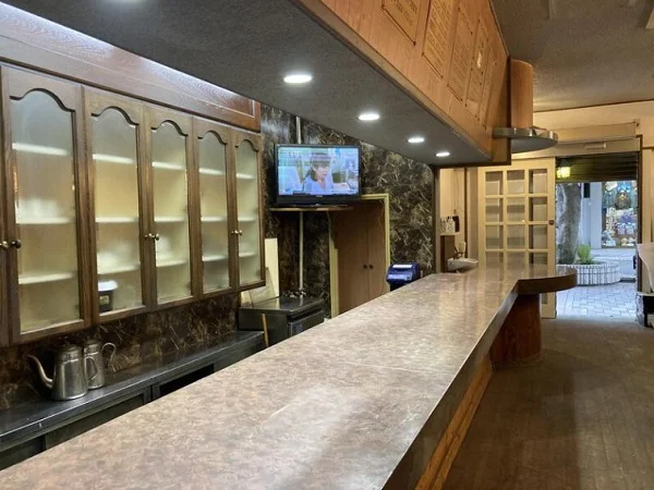 阪東橋のカフェ・喫茶店居抜きの内装