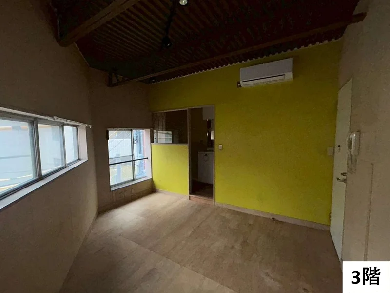 貸店舗(スケルトン)の内装