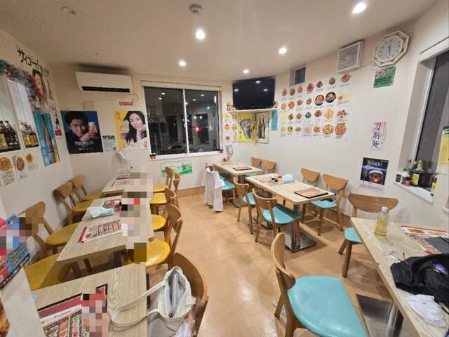 中華料理の居抜き物件の内装