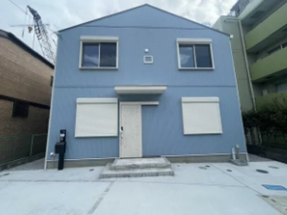 登戸のスケルトン物件の外観