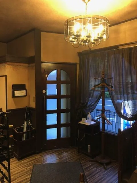 ビストロ・洋食の居抜き物件のエントランス