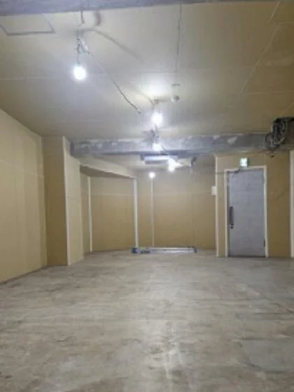 蒲田のスケルトン物件の内装