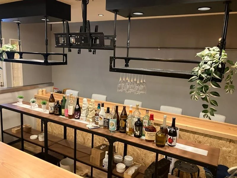 新越谷のBAR・ショットバー居抜きの内装