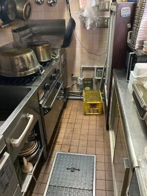 東武練馬のイタリアン居抜きの厨房