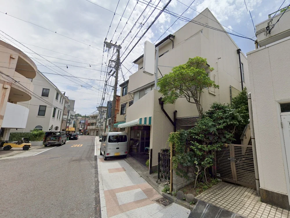 山手の和食居抜きの外観