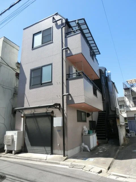 尾久の居抜き店舗の外観