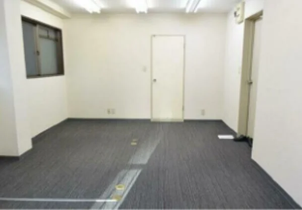 水天宮前の事務所仕様店舗物件の内装