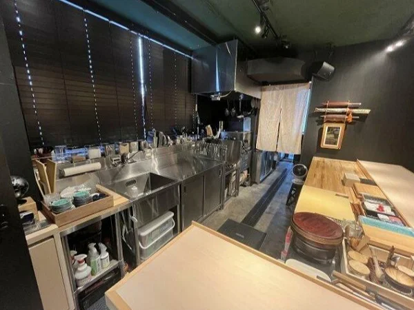 月島の居抜き店舗の厨房