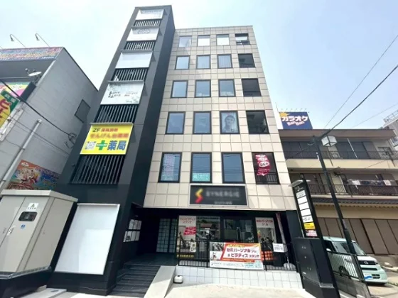 せんげん台のスケルトン店舗物件の外観