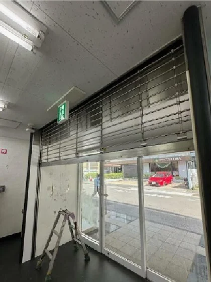 貸店舗(スケルトン)の内装