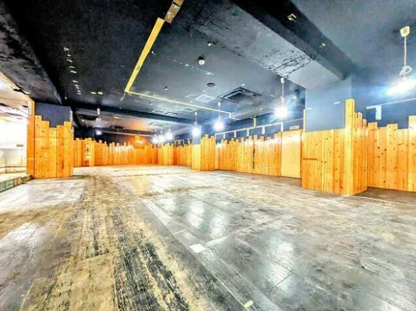 貸店舗(事務所仕様)の内装