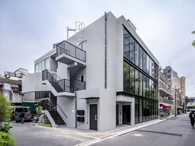 表参道のスケルトン物件の外観