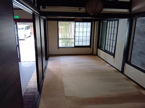 貸店舗(事務所仕様)の内装