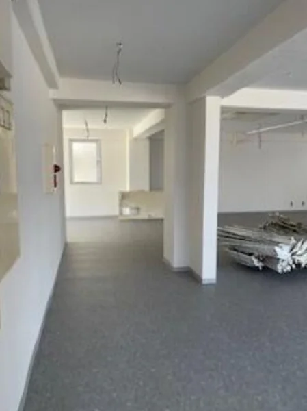 貸店舗(事務所仕様)の内装