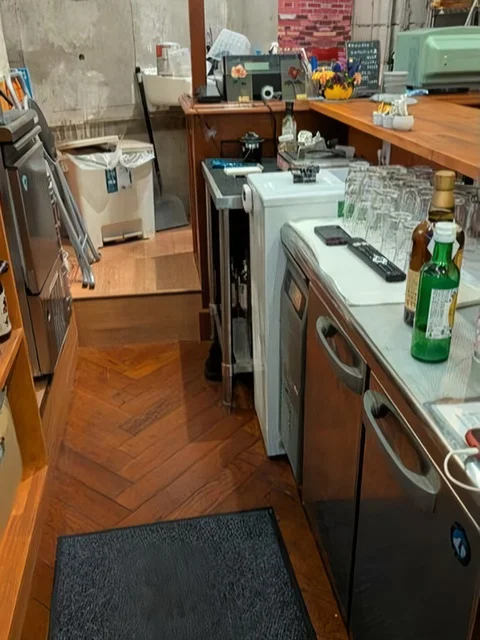 外苑前の居抜き店舗の厨房