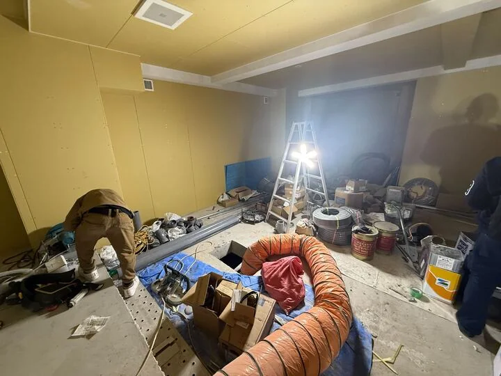 貸店舗(スケルトン)の内装