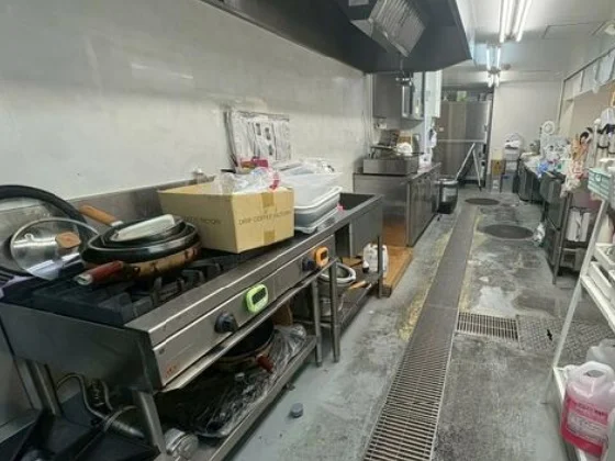 本所吾妻橋の居抜き店舗の厨房