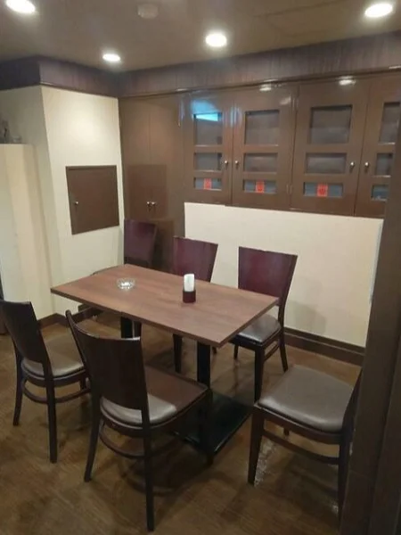 ビストロ・洋食の居抜き物件の内装