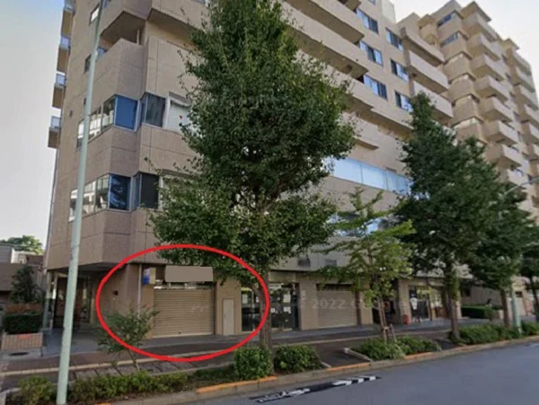 貸店舗(スケルトン)の外観