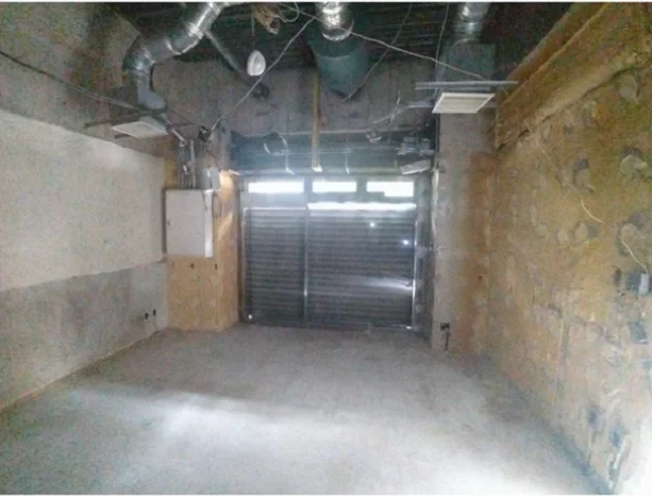 貸店舗(スケルトン)の内装