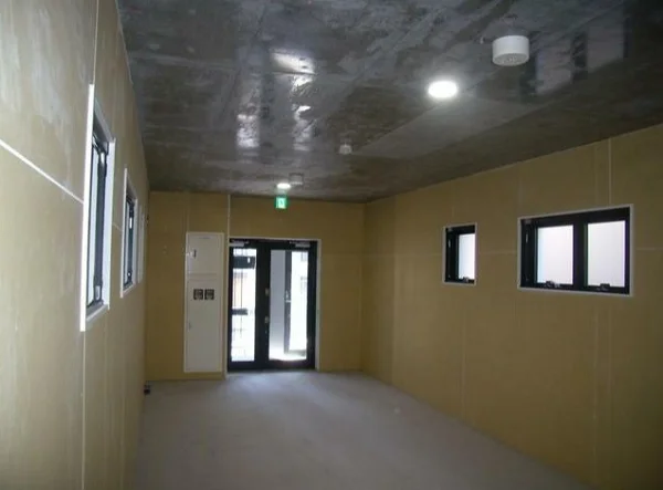 貸店舗(事務所仕様)の内装