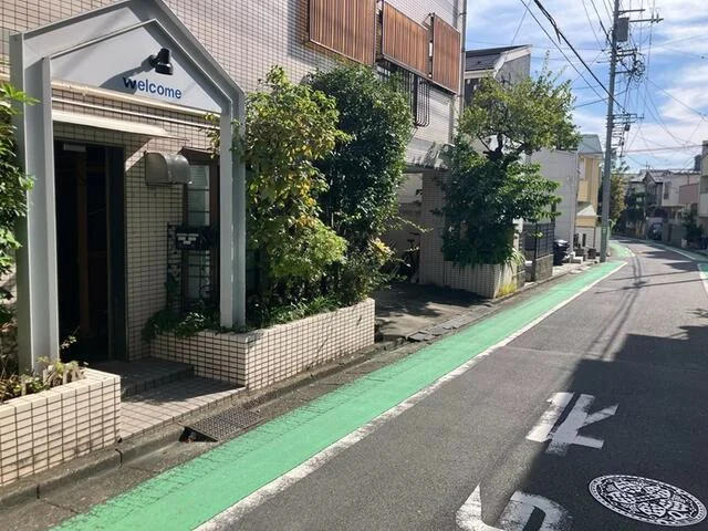 テイクアウトの居抜き物件の外観