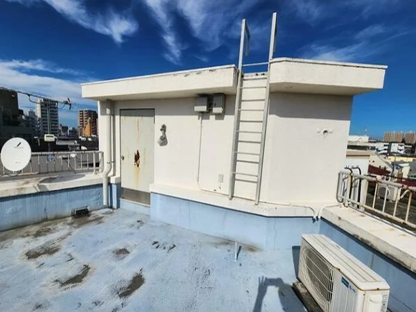 貸店舗(スケルトン)の内装