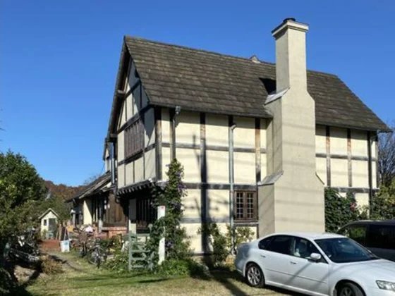 甲州街道のカフェ・喫茶店居抜きの外観