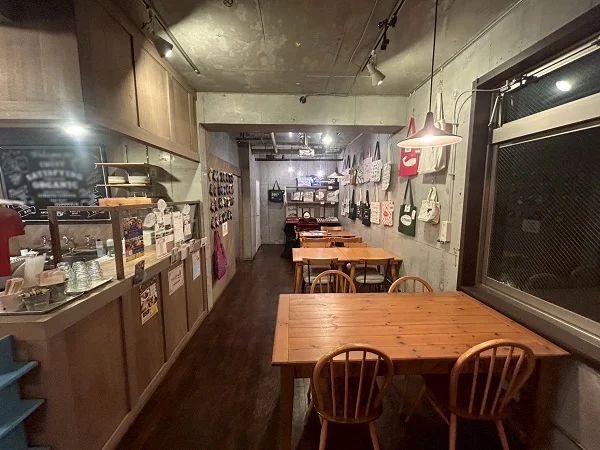 国立のカフェ・喫茶店居抜きの内装