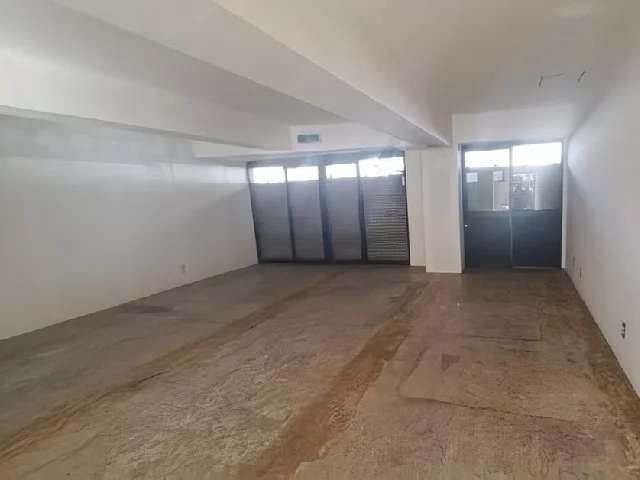 新百合ヶ丘の事務所仕様物件の内装