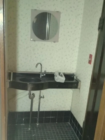 スナック・パブの居抜き物件の内装