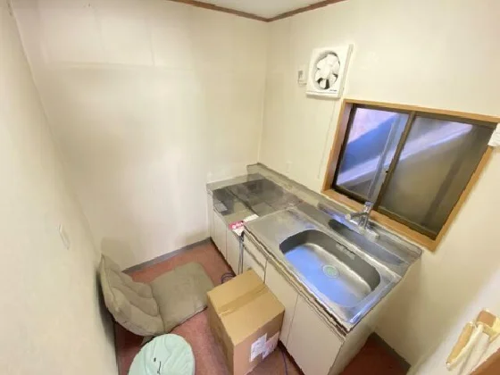 貸店舗(事務所仕様)の内装