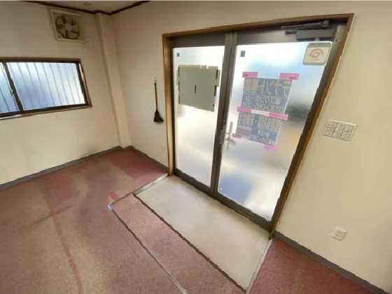 ふじみ野の事務所仕様店舗物件の内装