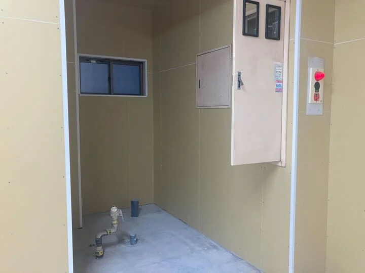 貸店舗(スケルトン)の内装