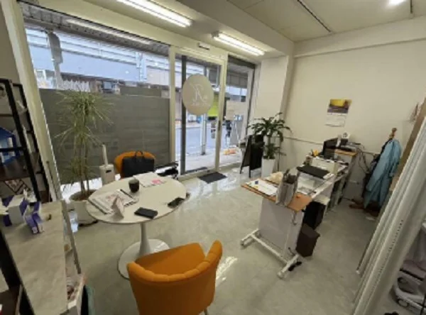 みのり台のスケルトン物件の内装