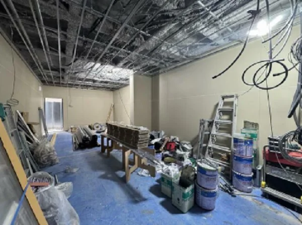 貸店舗(スケルトン)の内装