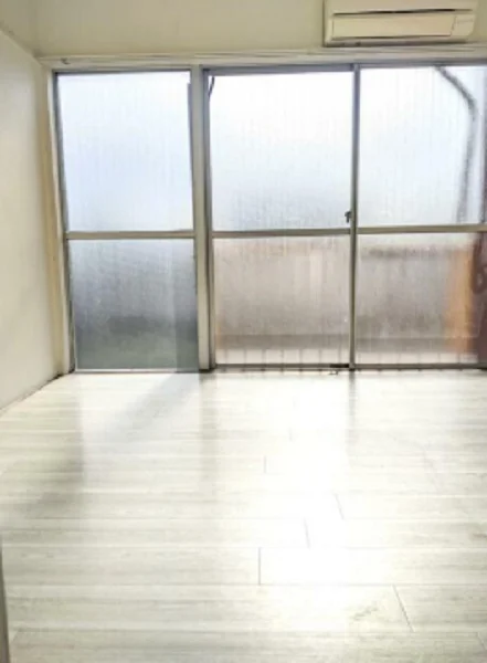 貸店舗(事務所仕様)の内装