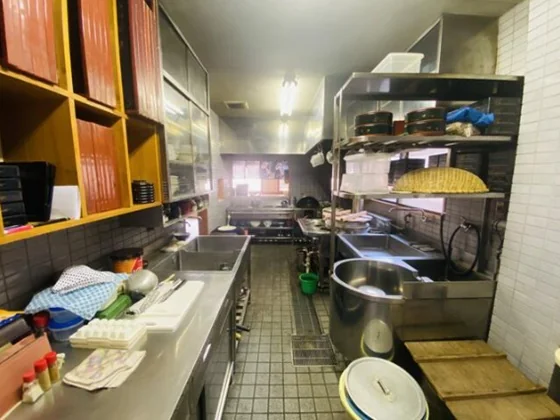 うどん・そばの居抜き物件の厨房