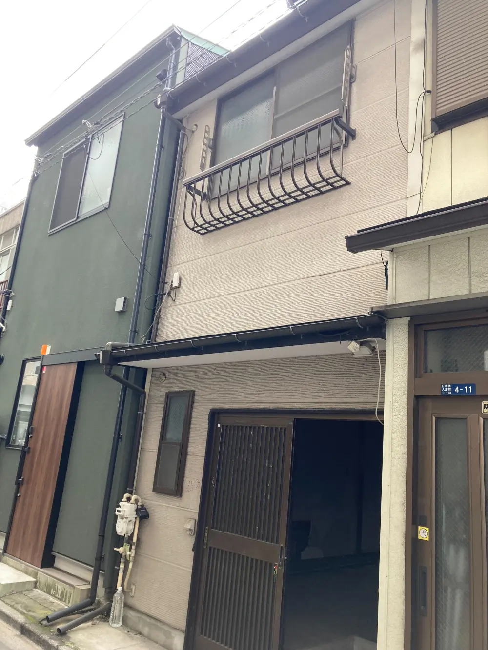 貸店舗(スケルトン)の外観