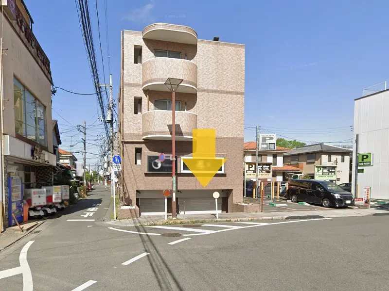 貸店舗(スケルトン)の外観