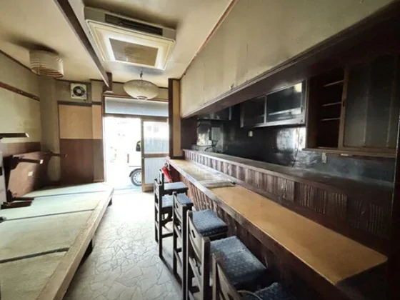 居酒屋の居抜き物件の内装